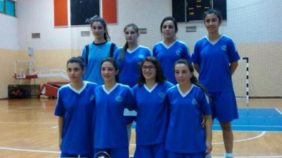 Erenler M.T.A.Lisesi Kız Futsal Takımı Marmara Bölge Birincisi
