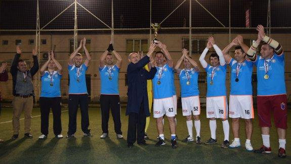 Futbol Turnuvasında Şampiyon Orhangazi Ortaokulu