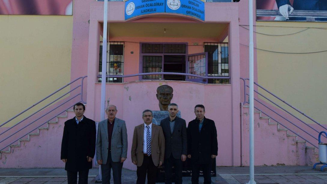 İlçe Kaymakamı Dr.Yalçın Yılmaz Gedelek Orhan Öcalgiray İlk/Ortaokulunu Ziyaret Etti
