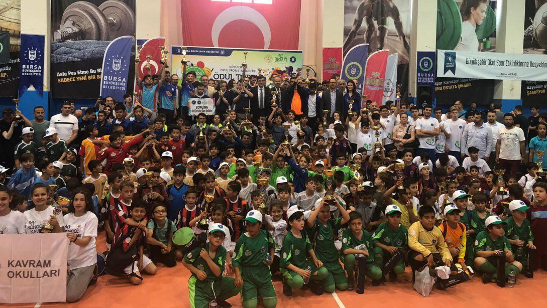 Büyükşehir Okul Spor Etkinliklerinde Ödüller Sahiplerini Buldu