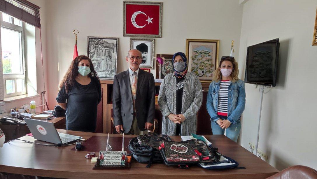 Dünya Türkleri Eğitim ve Kültür Derneğinden İlçe Milli Eğitim Müdürüne Ziyaret