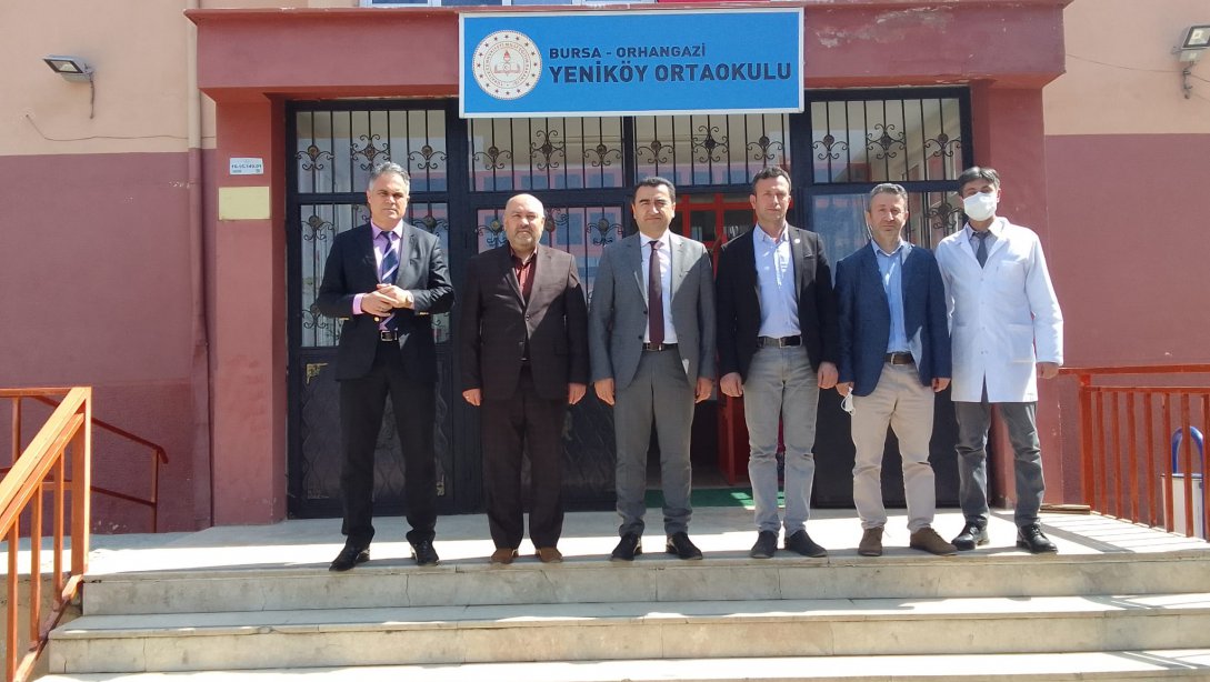 İlçe Milli Eğitim Müdürü Sn. Mustafa SAKARYA Yeniköy Ortaokulu' nu Ziyaret Etti.