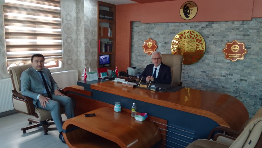 İlçe Milli Eğitim Müdürü Sn. Mustafa SAKARYA İlçe Müftülüğünü Ziyaret Etti.