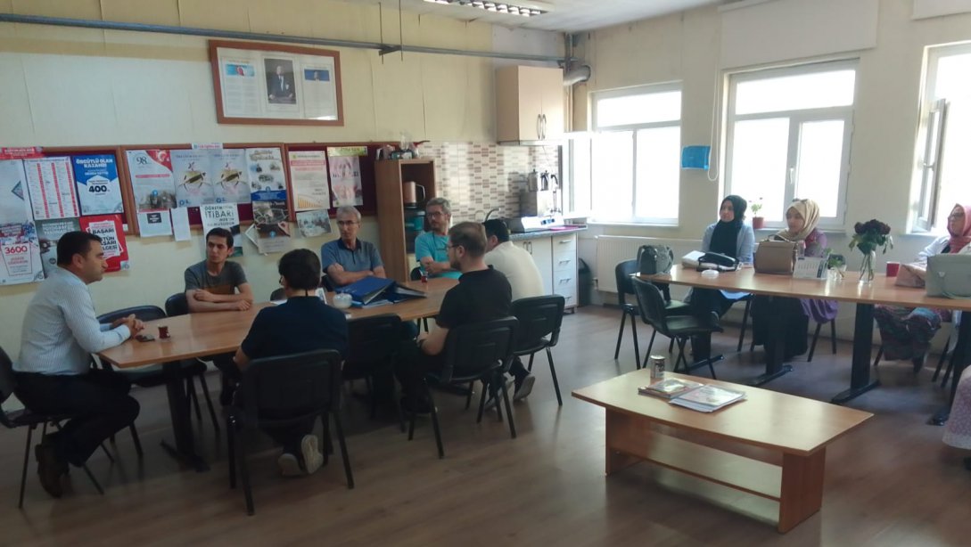 İlçe Milli Eğitim Müdürü Sn. Mustafa SAKARYA Şehit Bülent Albayrak İlkokulu' nu Ziyaret Etti.
