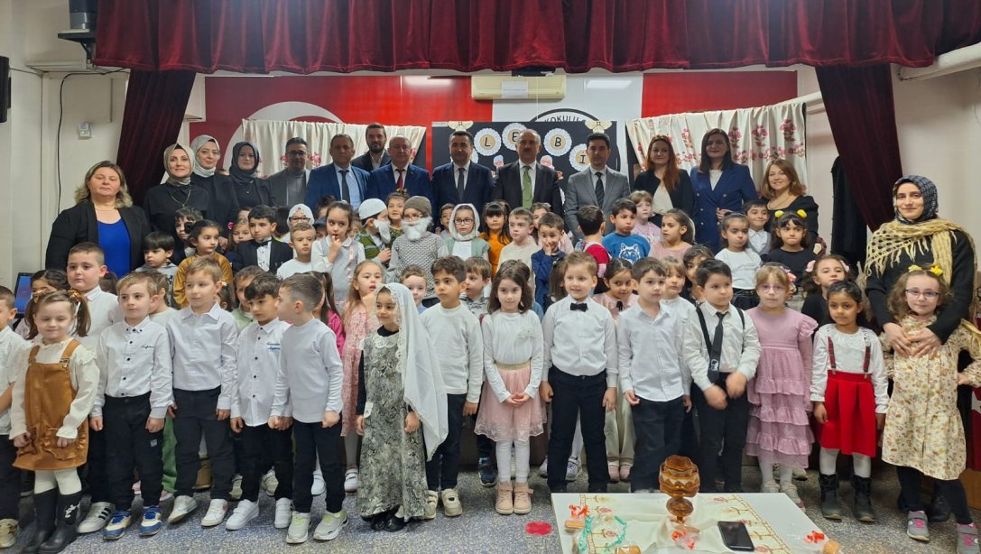 Yaşlılar Haftası Programı Atatürk Anaokulunda Düzenlendi.