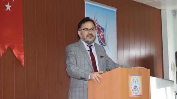 Pîr-i Türkistan Ahmet Yesevî´nin İkliminden Esintiler İsimli Konferans