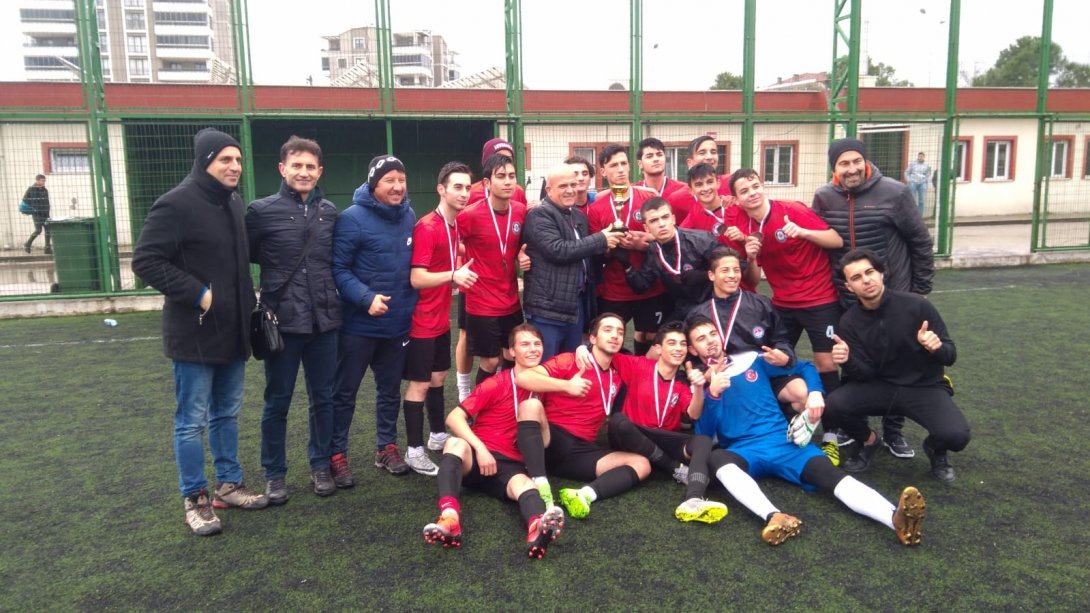Çok Programlı Anadolu Lisesi Futbol Takımı Türkiye Şampiyonasında