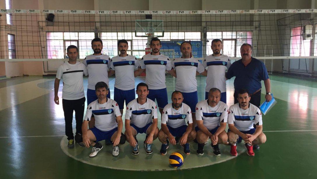 Türkiye Öğretmenler Kupasında İlk Maçlar Oynandı