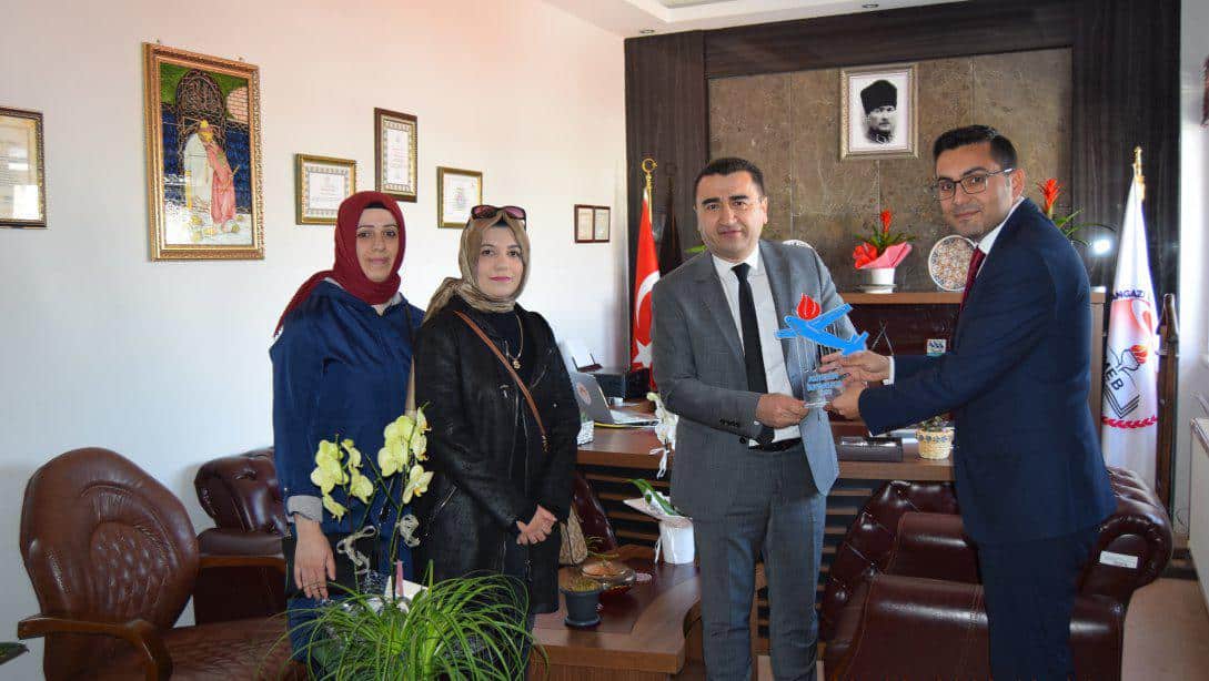 Ali Tekin İlkokulu'ndan İlçe Milli Eğitim Müdürü Sn. Mustafa SAKARYA' ya Ziyaret