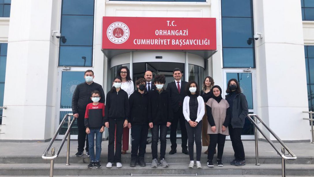 Gazi Osman Paşa Ortaokulu Öğrencileri Kariyer Günleri Kapsamında Orhangazi Cumhuriyet Başsavcılığını Ziyaret Etti. 