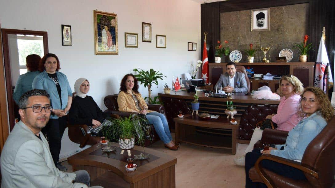 Erenler MTAL İlçe Milli Eğitim Müdürü Sn. Mustafa SAKARYA' yı Ziyaret Etti.