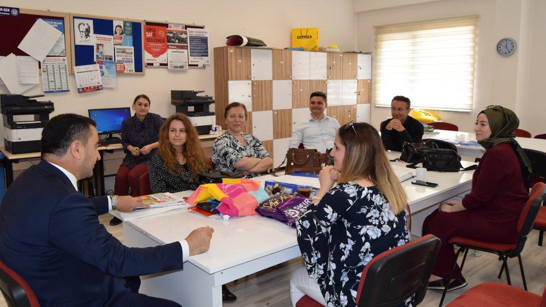 İlçe Milli Eğitim Müdürü Sn. Mustafa SAKARYA' dan Öğrencilere LGS Ziyareti
