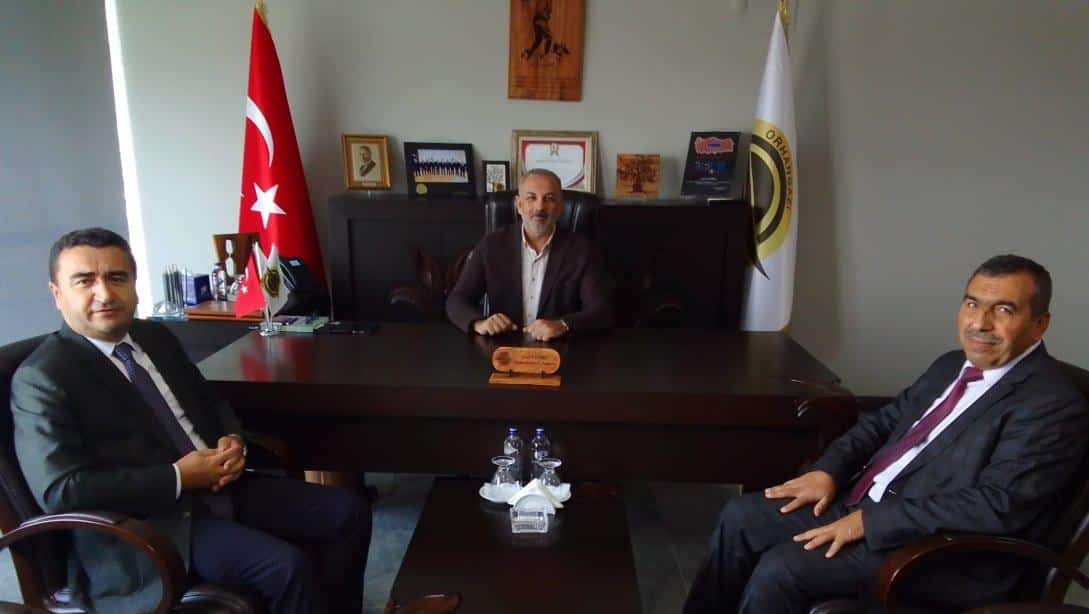 İlçe Milli Eğitim Sayın Mustafa SAKARYA ve Şube Müdürü Ahmet İNCE Ticaret ve Sanayi Odasını Ziyaret Etti. 