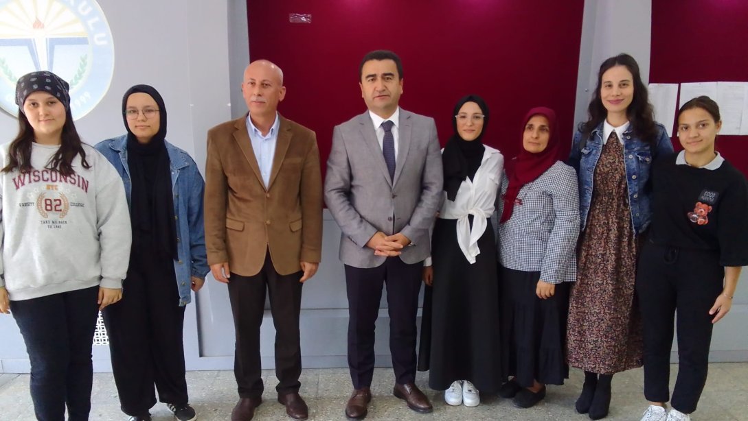 İlçe Milli Eğitim Müdürümüz Sn. Mustafa SAKARYA Erasmus Günleri kapsamında Erenler MTAL' yi Ziyaret Etti.