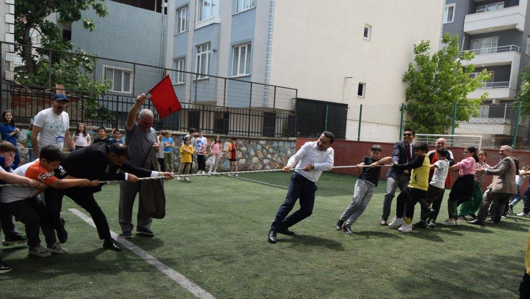 Ali Tekin İlkokulu'nda Geleneksel Çocuk Oyunları Şenliği Coşkusu