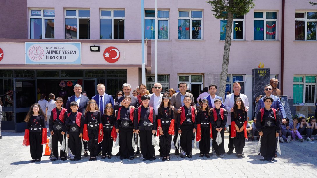 Ahmet Yesevi İlkokulu/Ortaokulunda Yılsonu Sergisi ve Kermes Düzenlendi.