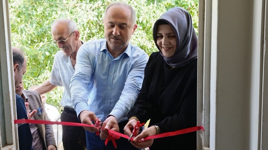 Çeltikçi Giyim Sergisi Açılışı Yapıldı.