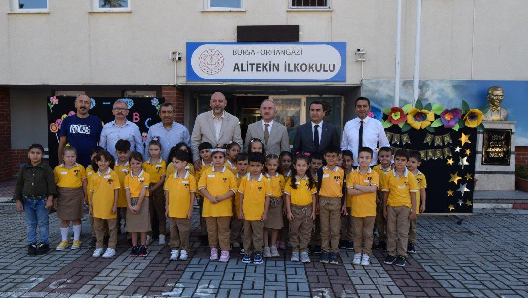 İlçe Kaymakamı Sn. Zafet Karamehmetoğlu Okul Ziyaretleri Gerçekleştirdi.