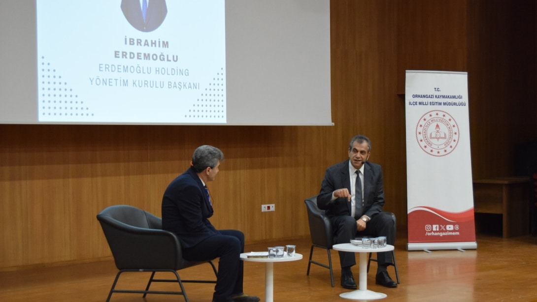 İş İnsanı İbrahim Erdemoğlu Öğrencilerle Bir Araya Geldi.